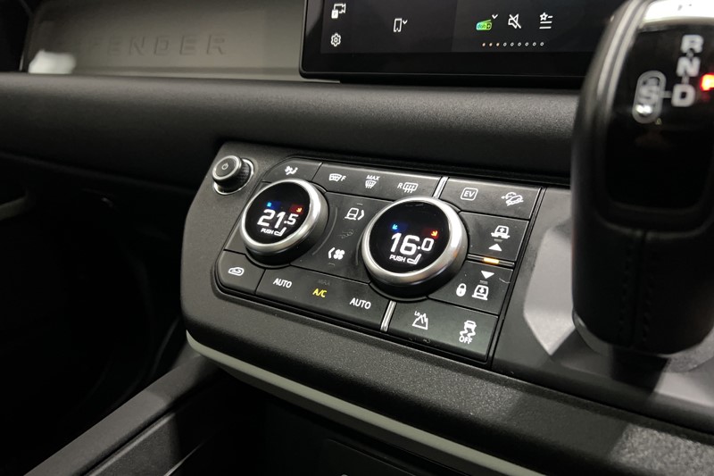 2023 (23) LAND ROVER DEFENDER 2.0 P400e XS Edition 110 5dr Auto 5154784