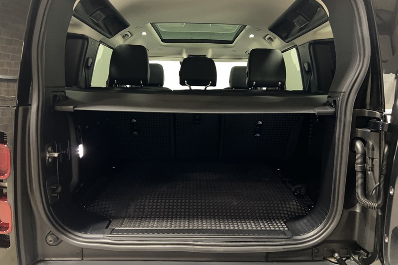 2023 (23) LAND ROVER DEFENDER 2.0 P400e XS Edition 110 5dr Auto 5154804