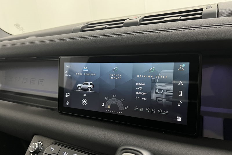 2022 (22) LAND ROVER DEFENDER 3.0 D250 X-Dynamic SE 90 3dr Auto 5178686