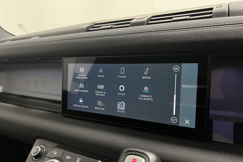 2022 (22) LAND ROVER DEFENDER 3.0 D250 X-Dynamic SE 90 3dr Auto 5178688