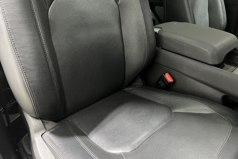 2022 (22) LAND ROVER DEFENDER 3.0 D250 X-Dynamic SE 90 3dr Auto 5178674