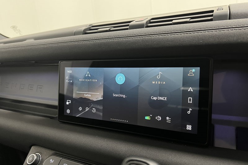 2022 (22) LAND ROVER DEFENDER 3.0 D250 X-Dynamic SE 90 3dr Auto 5178684