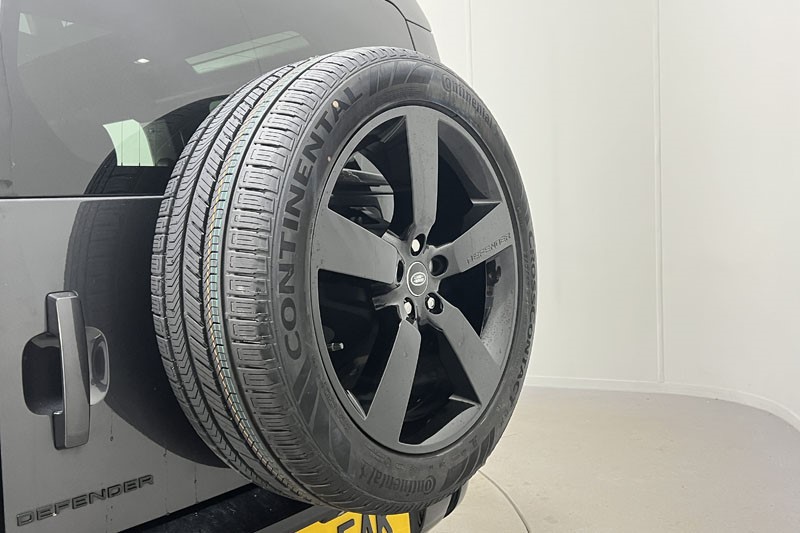 2022 (22) LAND ROVER DEFENDER 3.0 D250 X-Dynamic SE 90 3dr Auto 5178700