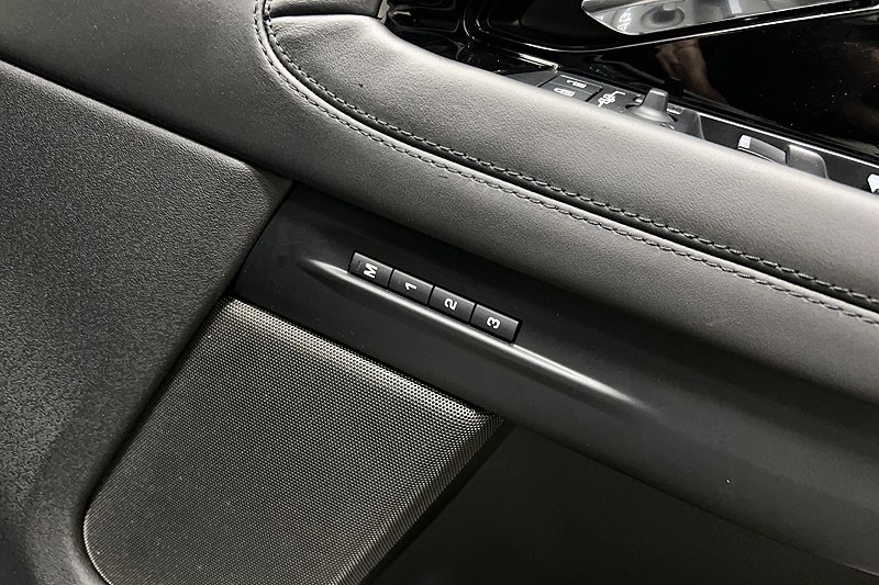 2022 (72) LAND ROVER RANGE ROVER EVOQUE 1.5 P300e Autobiography 5dr Auto 5163440