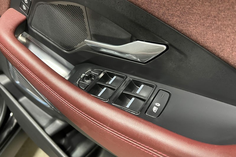 2023 (23) JAGUAR E-PACE 1.5 P300e R-Dynamic HSE 5dr Auto 5185053