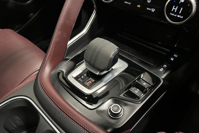 2023 (23) JAGUAR E-PACE 1.5 P300e R-Dynamic HSE 5dr Auto 5185063