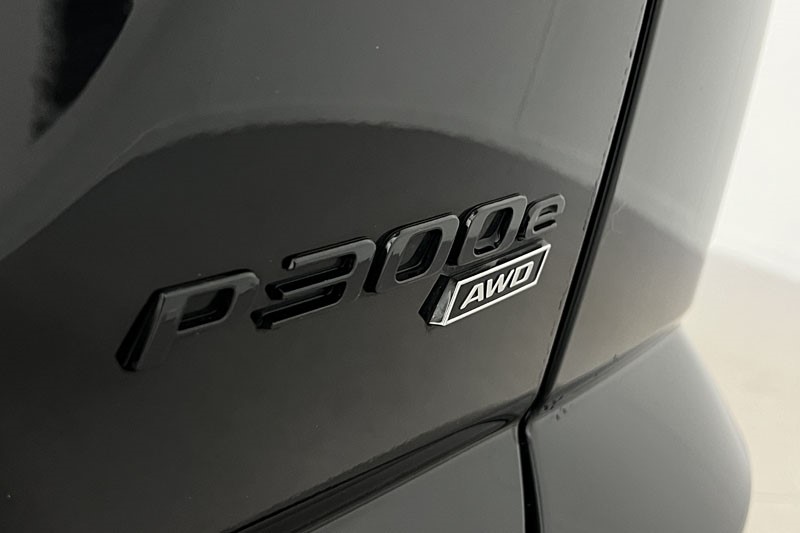 2023 (23) JAGUAR E-PACE 1.5 P300e R-Dynamic HSE 5dr Auto 5185078