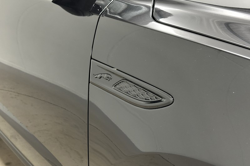 2023 (23) JAGUAR E-PACE 1.5 P300e R-Dynamic HSE 5dr Auto 5185139