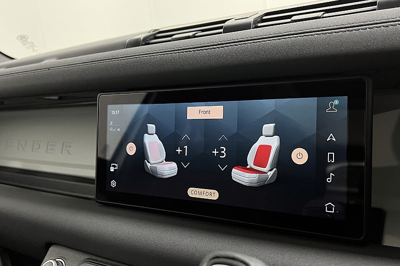 2022 (72) LAND ROVER DEFENDER 3.0 D250 SE 110 5dr Auto 5164385