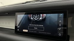 2022 (72) LAND ROVER DEFENDER 3.0 D250 SE 110 5dr Auto 5164386