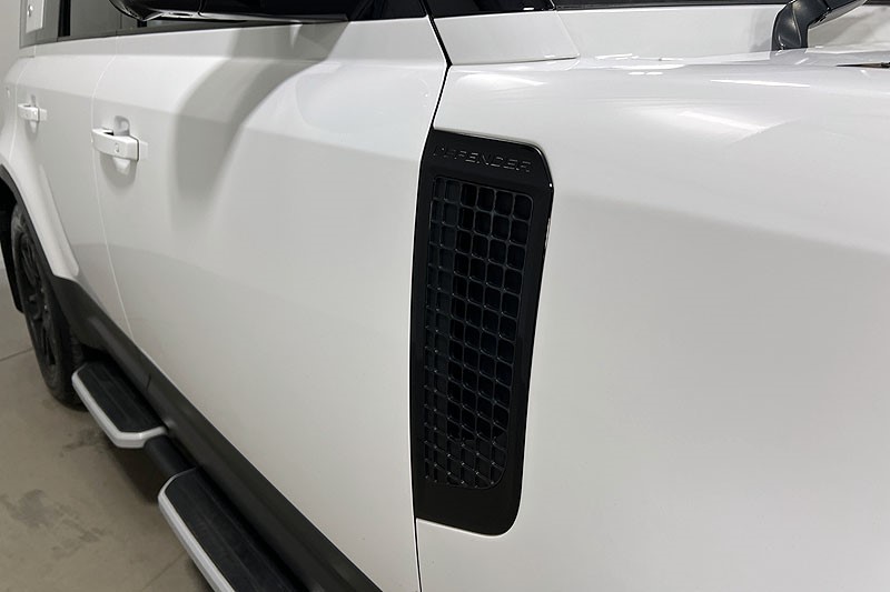 2022 (72) LAND ROVER DEFENDER 3.0 D250 SE 110 5dr Auto 5164399