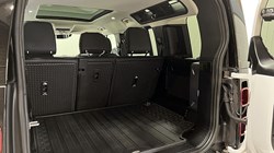 2022 (72) LAND ROVER DEFENDER 3.0 D250 SE 110 5dr Auto 5164393