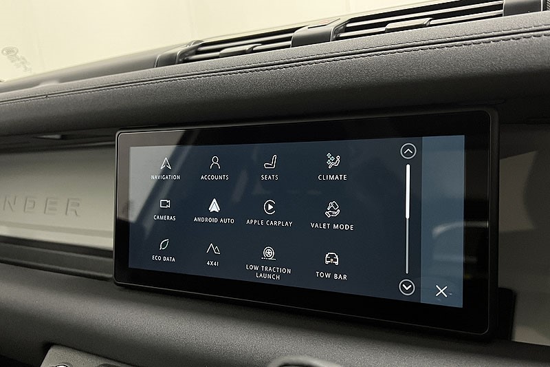 2022 (72) LAND ROVER DEFENDER 3.0 D250 SE 110 5dr Auto 5164383