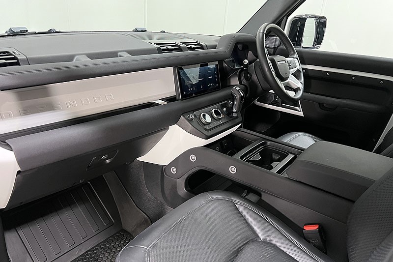 2022 (72) LAND ROVER DEFENDER 3.0 D250 SE 110 5dr Auto 5164387