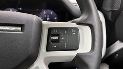 2022 (72) LAND ROVER DEFENDER 3.0 D250 SE 110 5dr Auto 5164376
