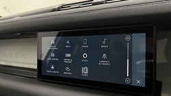 2022 (72) LAND ROVER DEFENDER 3.0 D250 SE 110 5dr Auto 5164384