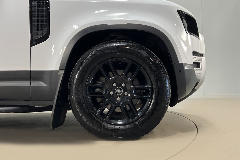 2022 (72) LAND ROVER DEFENDER 3.0 D250 SE 110 5dr Auto 5164362