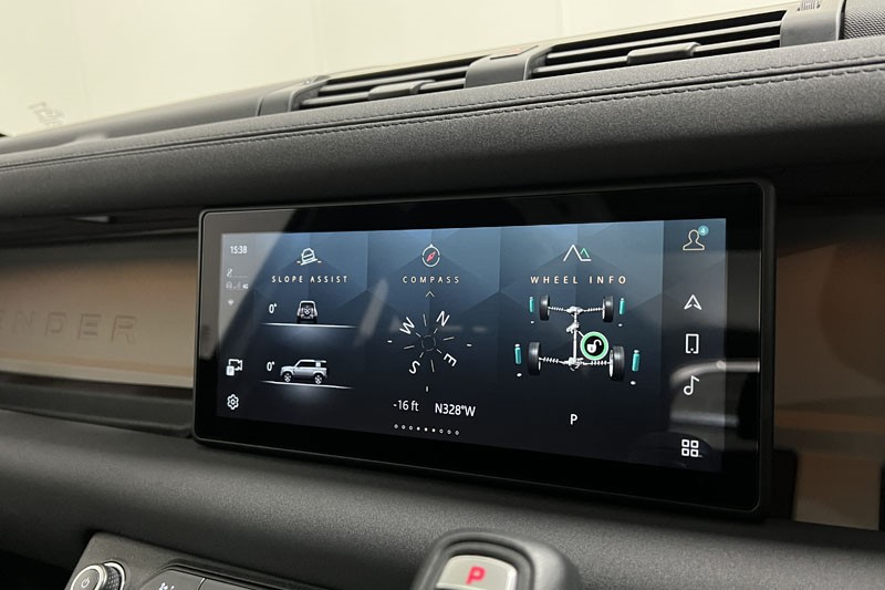 2022 (72) LAND ROVER DEFENDER 3.0 D300 SE 110 5dr Auto 5163514