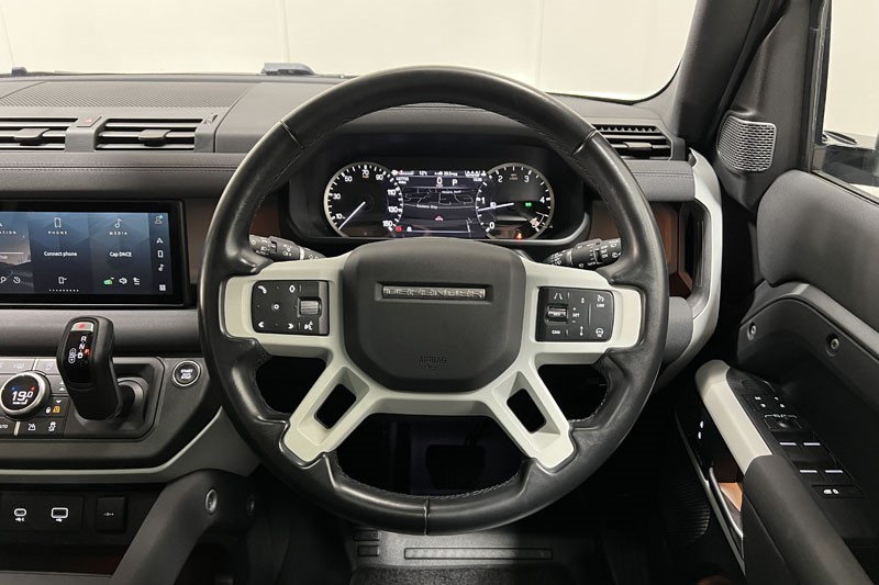 2022 (72) LAND ROVER DEFENDER 3.0 D300 SE 110 5dr Auto 5163496