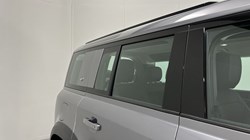 2022 (72) LAND ROVER DEFENDER 3.0 D300 SE 110 5dr Auto 5163530