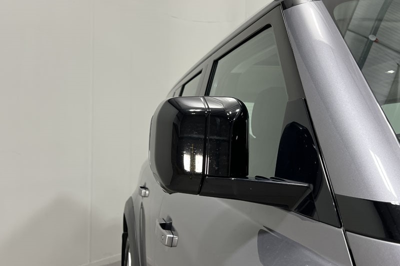 2022 (72) LAND ROVER DEFENDER 3.0 D300 SE 110 5dr Auto 5163532