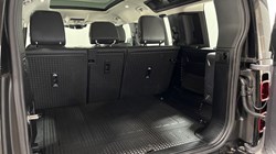 2022 (72) LAND ROVER DEFENDER 3.0 D300 SE 110 5dr Auto 5163525