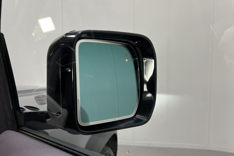 2022 (72) LAND ROVER DEFENDER 3.0 D300 SE 110 5dr Auto 5163501