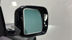 2022 (72) LAND ROVER DEFENDER 3.0 D300 SE 110 5dr Auto 5163501