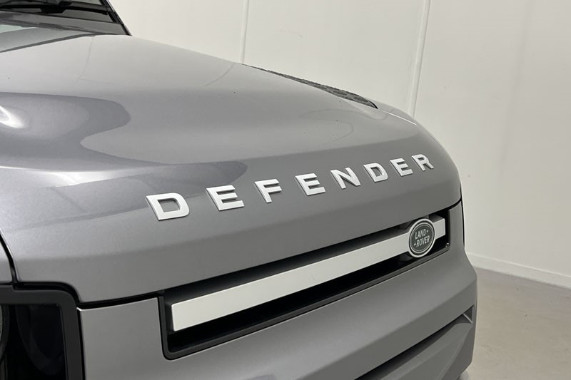 2022 (72) LAND ROVER DEFENDER 3.0 D300 SE 110 5dr Auto 5163536