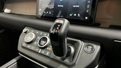 2022 (72) LAND ROVER DEFENDER 3.0 D300 SE 110 5dr Auto 5163509