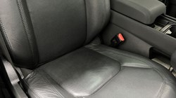 2022 (72) LAND ROVER DEFENDER 3.0 D300 SE 110 5dr Auto 5163503