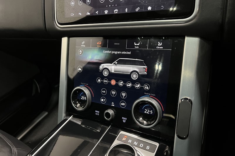 2021 (21) LAND ROVER RANGE ROVER 3.0 D300 Vogue 4dr Auto 5157742