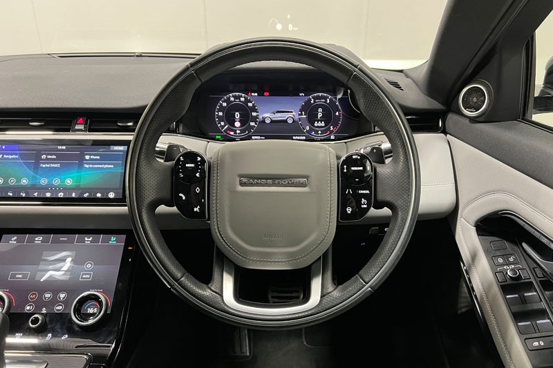 2020 (70) LAND ROVER RANGE ROVER EVOQUE 2.0 D180 First Edition 5dr Auto 5163384