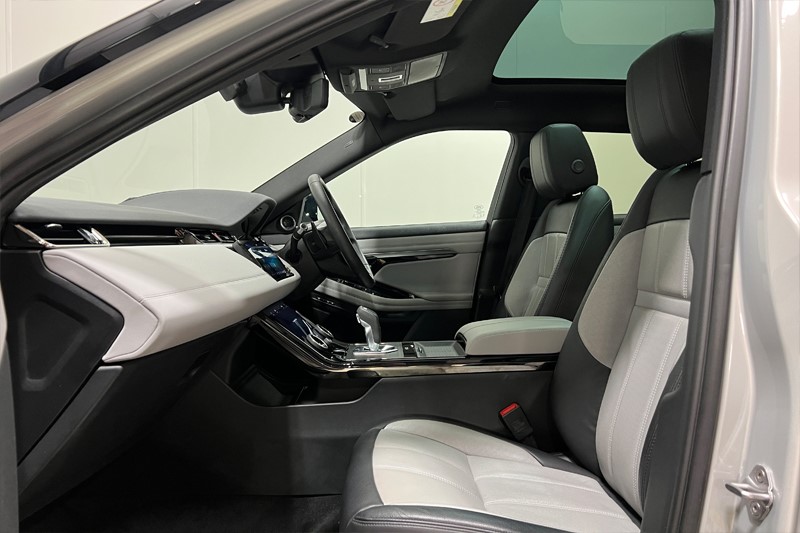 2020 (70) LAND ROVER RANGE ROVER EVOQUE 2.0 D180 First Edition 5dr Auto 5163376