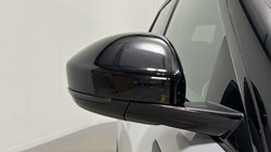 2020 (70) LAND ROVER RANGE ROVER EVOQUE 2.0 D180 First Edition 5dr Auto 5163422