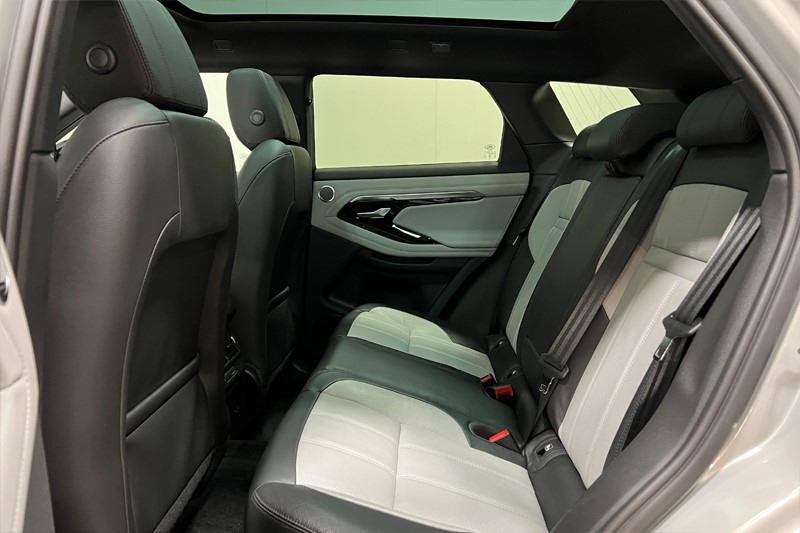 2020 (70) LAND ROVER RANGE ROVER EVOQUE 2.0 D180 First Edition 5dr Auto 5163377