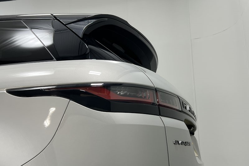 2020 (70) LAND ROVER RANGE ROVER EVOQUE 2.0 D180 First Edition 5dr Auto 5163418