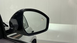 2020 (70) LAND ROVER RANGE ROVER EVOQUE 2.0 D180 First Edition 5dr Auto 5163390