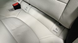 2022 (72) JAGUAR F-PACE 2.0 D200 R-Dynamic SE 5dr Auto AWD 5167575