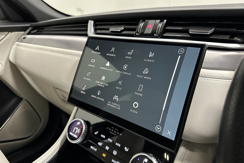 2022 (72) JAGUAR F-PACE 2.0 D200 R-Dynamic SE 5dr Auto AWD 5167565