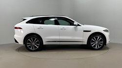2022 (72) JAGUAR F-PACE 2.0 D200 R-Dynamic SE 5dr Auto AWD 5167542