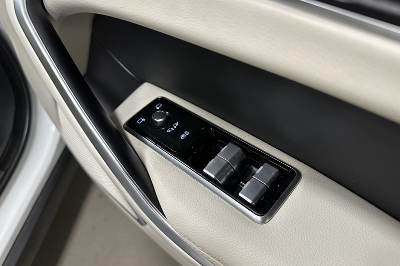 2022 (72) JAGUAR F-PACE 2.0 D200 R-Dynamic SE 5dr Auto AWD 5167551