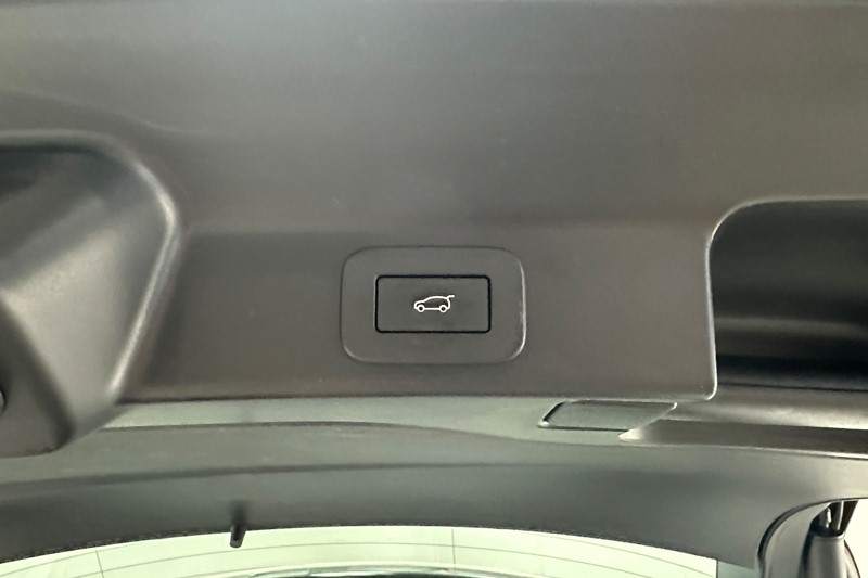 2022 (72) JAGUAR F-PACE 2.0 D200 R-Dynamic SE 5dr Auto AWD 5167580