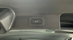 2022 (72) JAGUAR F-PACE 2.0 D200 R-Dynamic SE 5dr Auto AWD 5167580