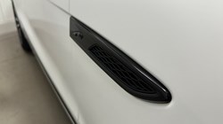 2022 (72) JAGUAR F-PACE 2.0 D200 R-Dynamic SE 5dr Auto AWD 5167585