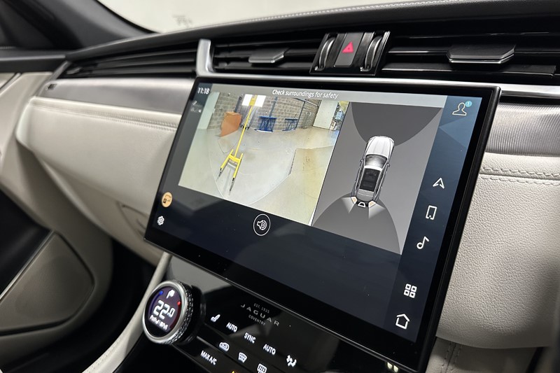 2022 (72) JAGUAR F-PACE 2.0 D200 R-Dynamic SE 5dr Auto AWD 5167570