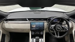 2022 (72) JAGUAR F-PACE 2.0 D200 R-Dynamic SE 5dr Auto AWD 5167546