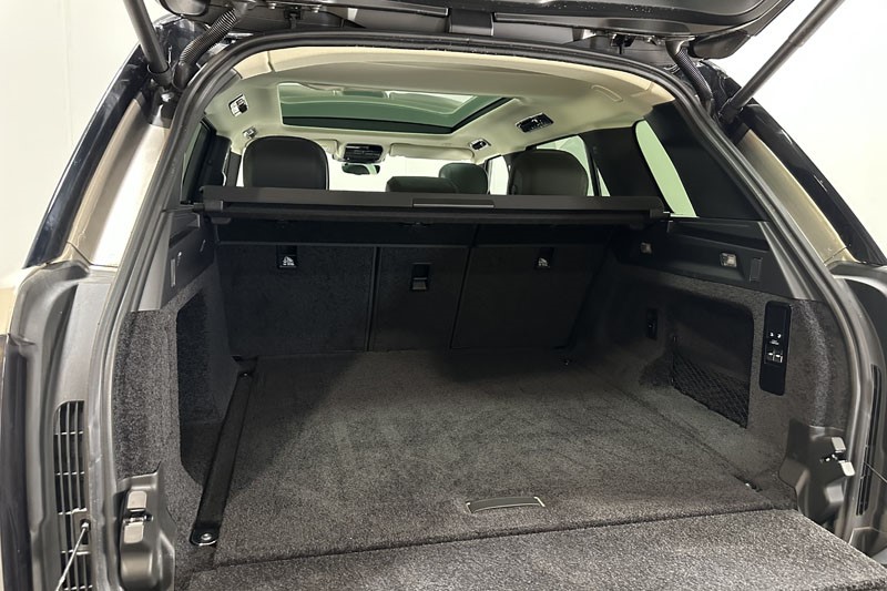 2024 (24) LAND ROVER RANGE ROVER 3.0 D300 SE 4dr Auto 5166053