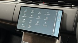 2024 (24) LAND ROVER RANGE ROVER 3.0 D300 SE 4dr Auto 5166046