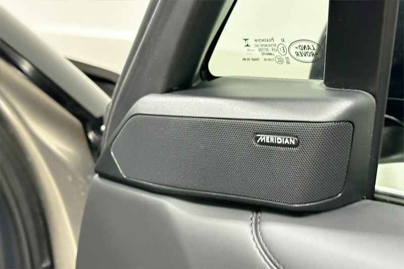 2024 (24) LAND ROVER RANGE ROVER 3.0 D300 SE 4dr Auto 5166031